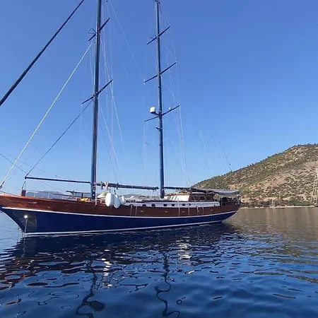 فندق مبيت وإفطار Caicco Almaram Santa Margherita (Lipari)